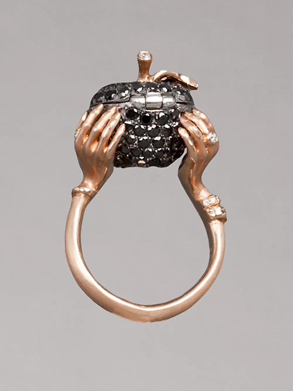 small poison apple ring