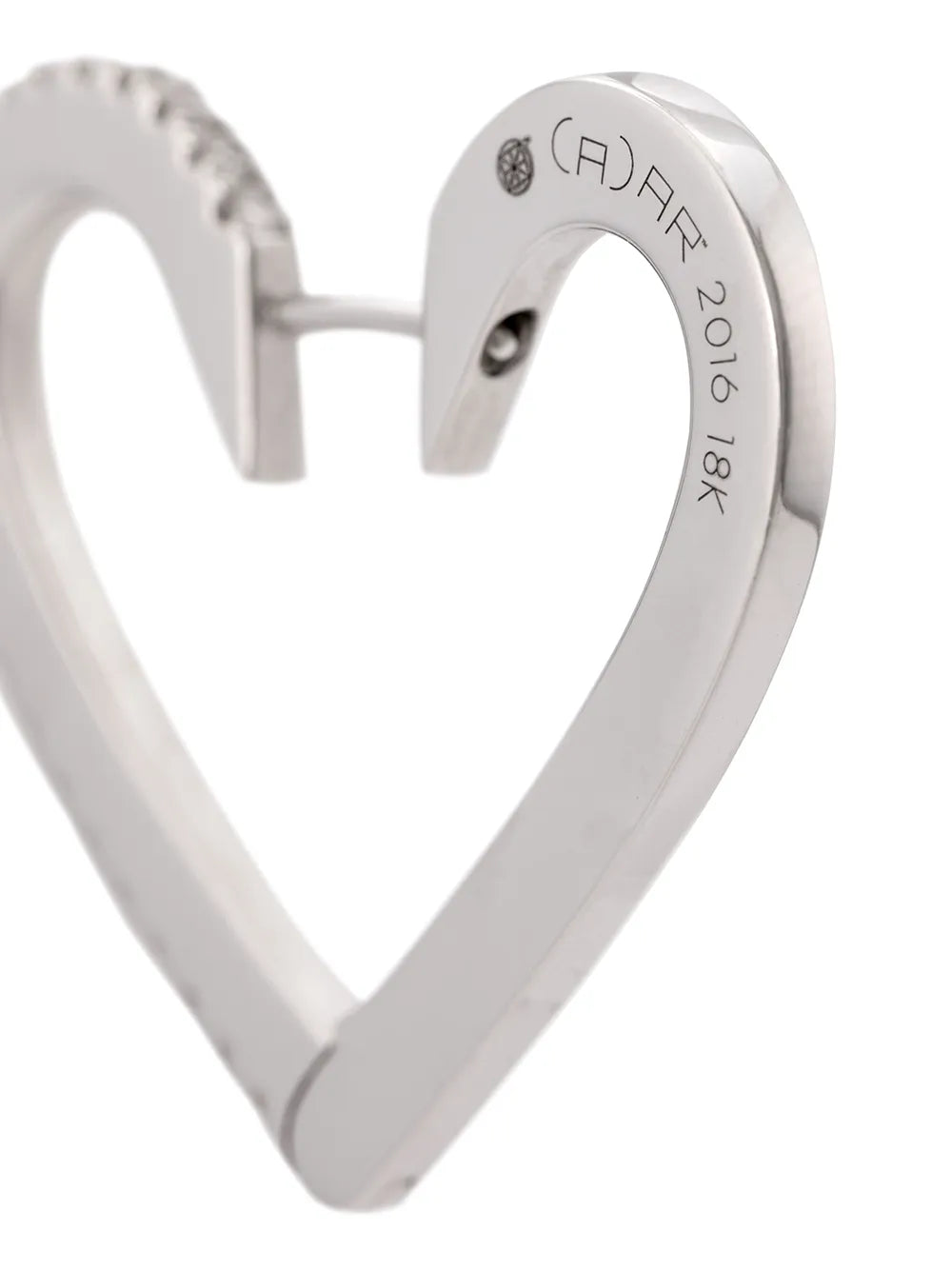 18kt white gold Endless medium diamond heart hoop earrings