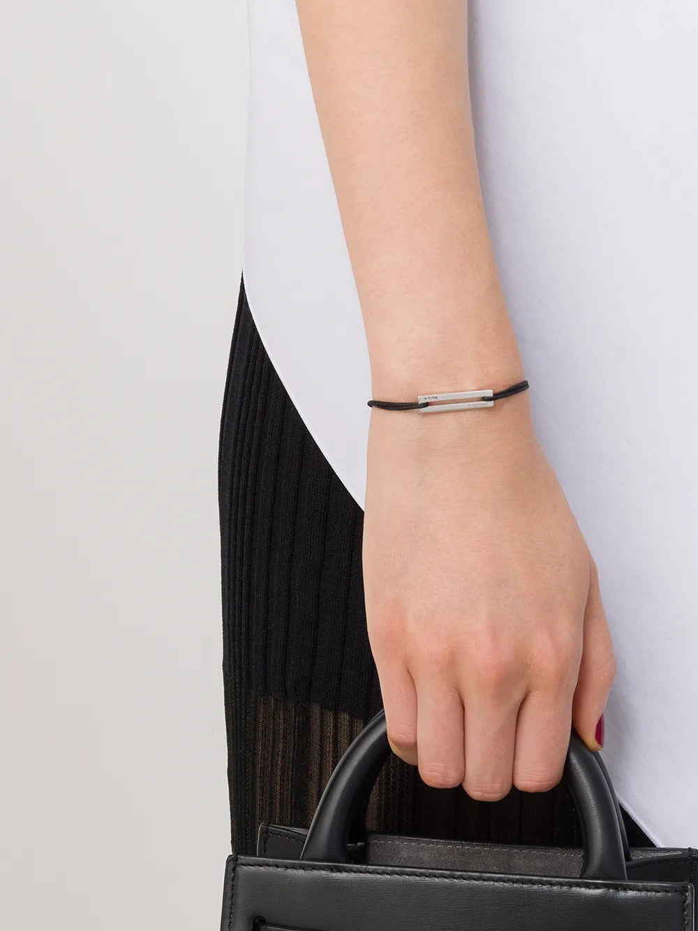 17/10g cord bracelet 