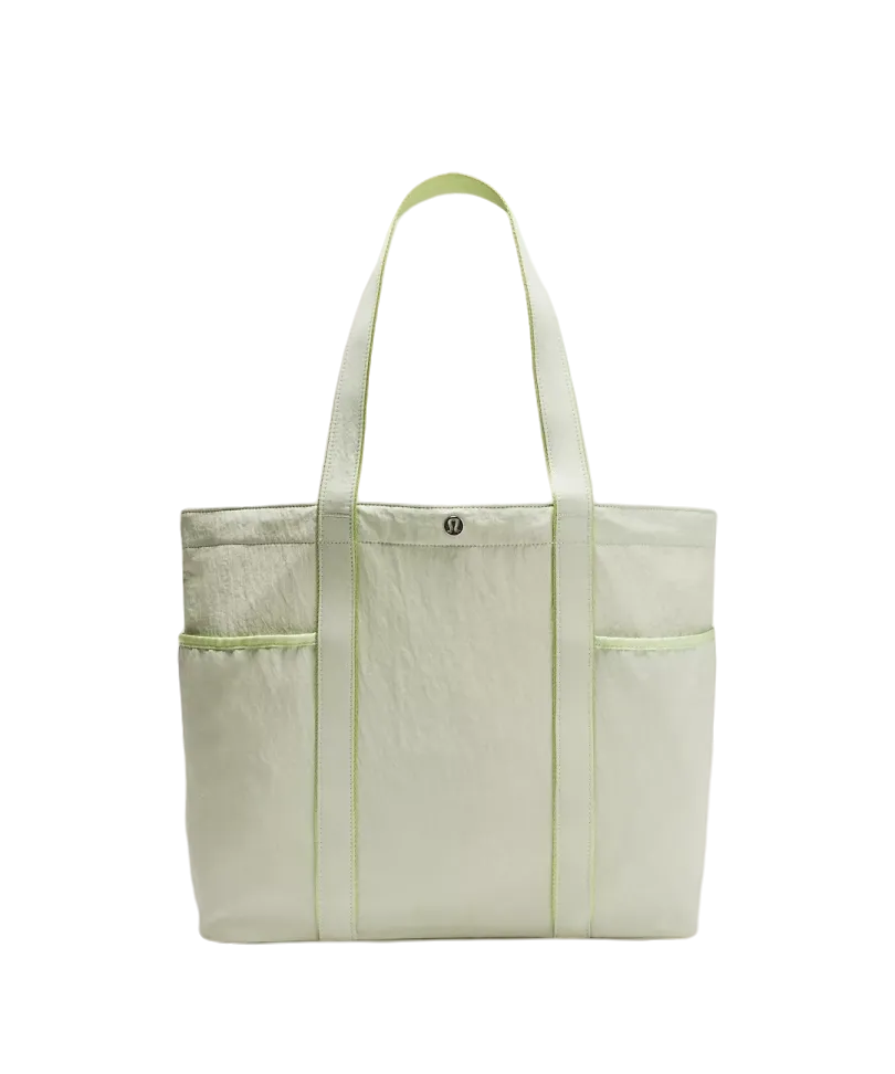 Lululemon Daily Multi-Pocket Tote Bag 20L Honeydew/Sour Grape