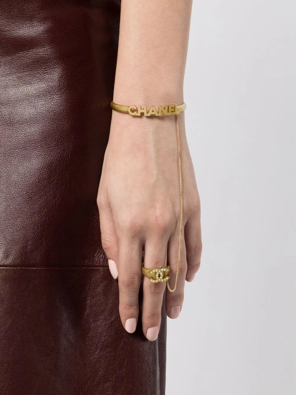 2001 CC rhinestone-embellished ring bangle bracelet