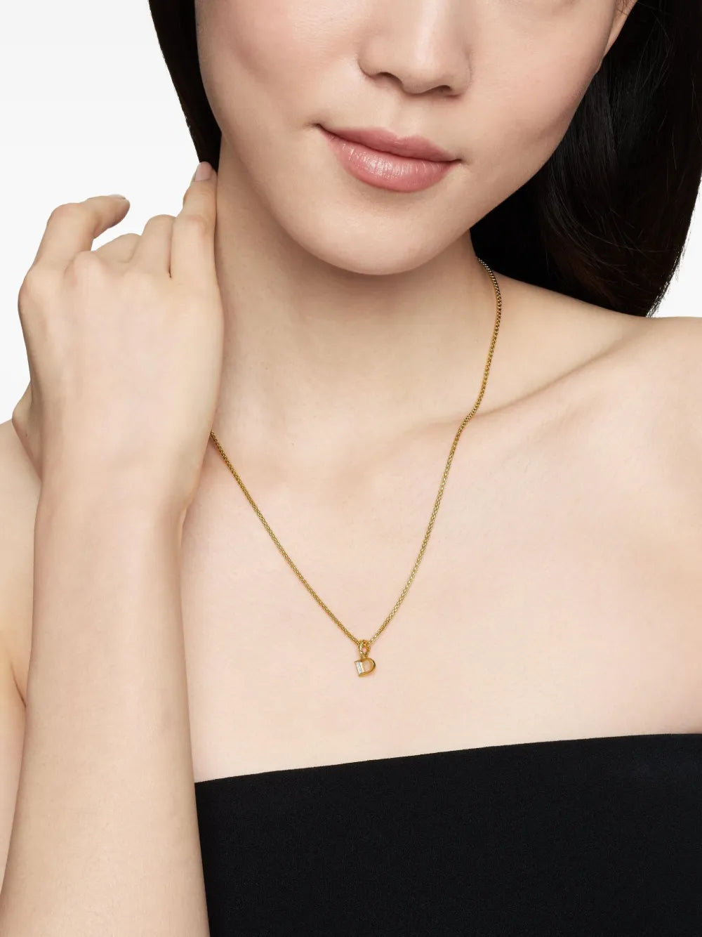 18kt yellow gold Pavé Initial pendant