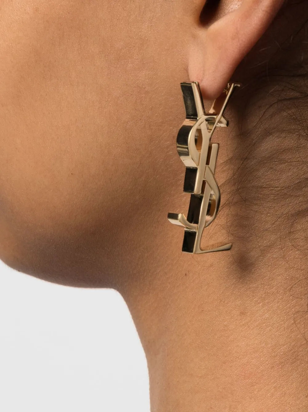 monogram-lettering earring