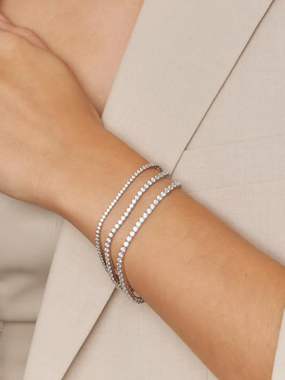 18kt white gold diamond bracelet