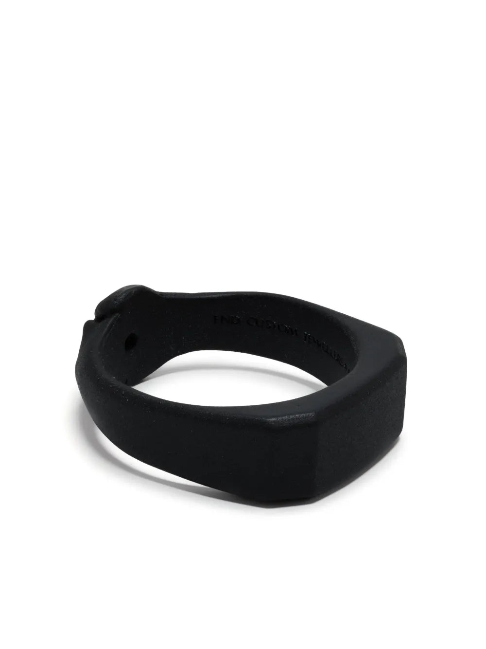 Born-shape signet ring