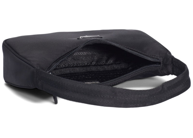 Prada Re-Edition 2000 Mini Bag Nylon Black