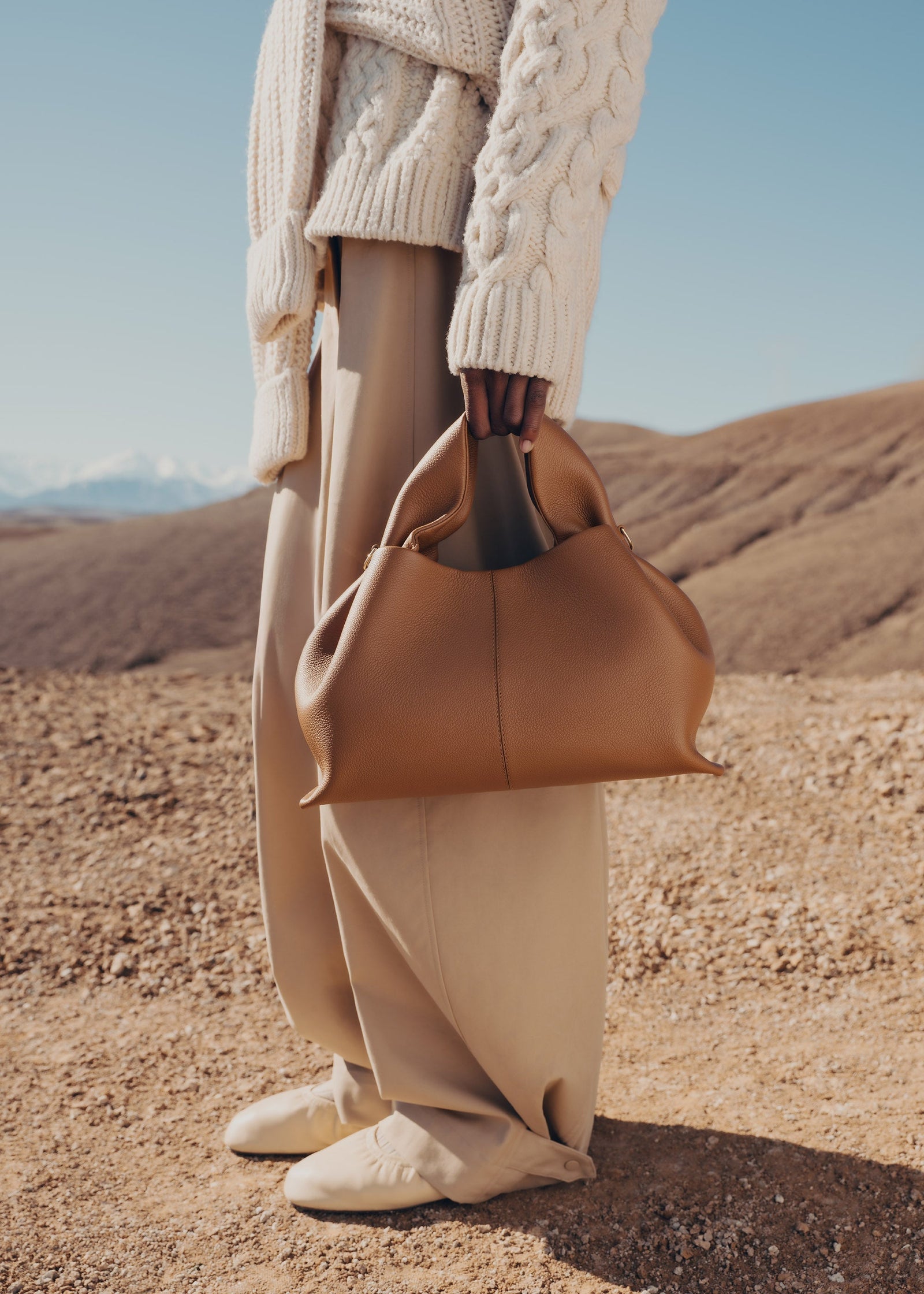 Polene Numero Neuf Textured Camel