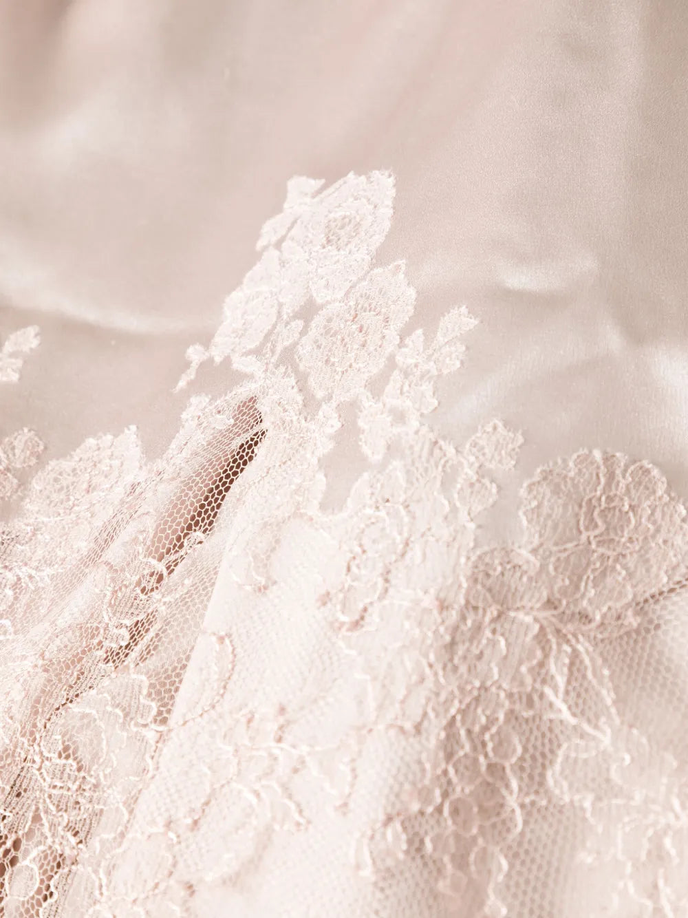 lace-panels silk wrap dress