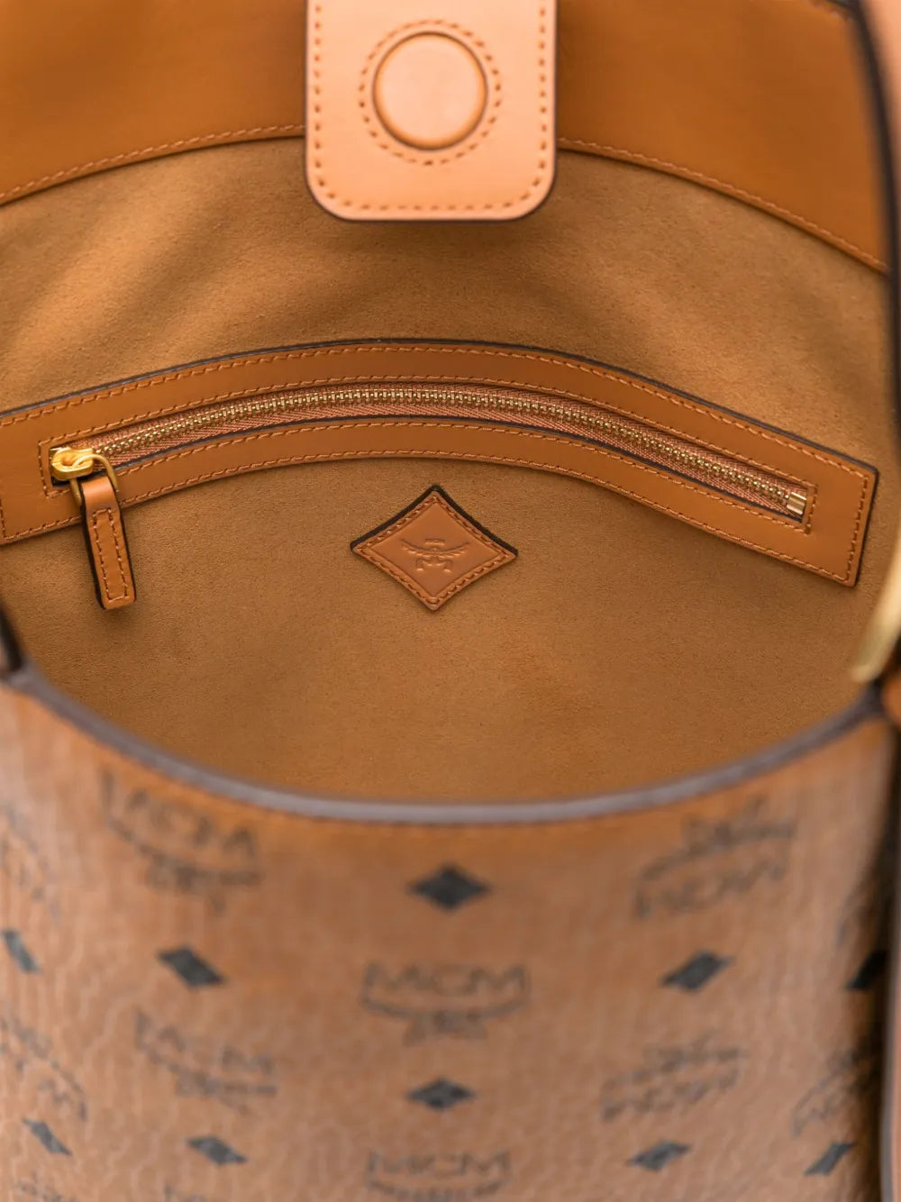 Aren tote bag