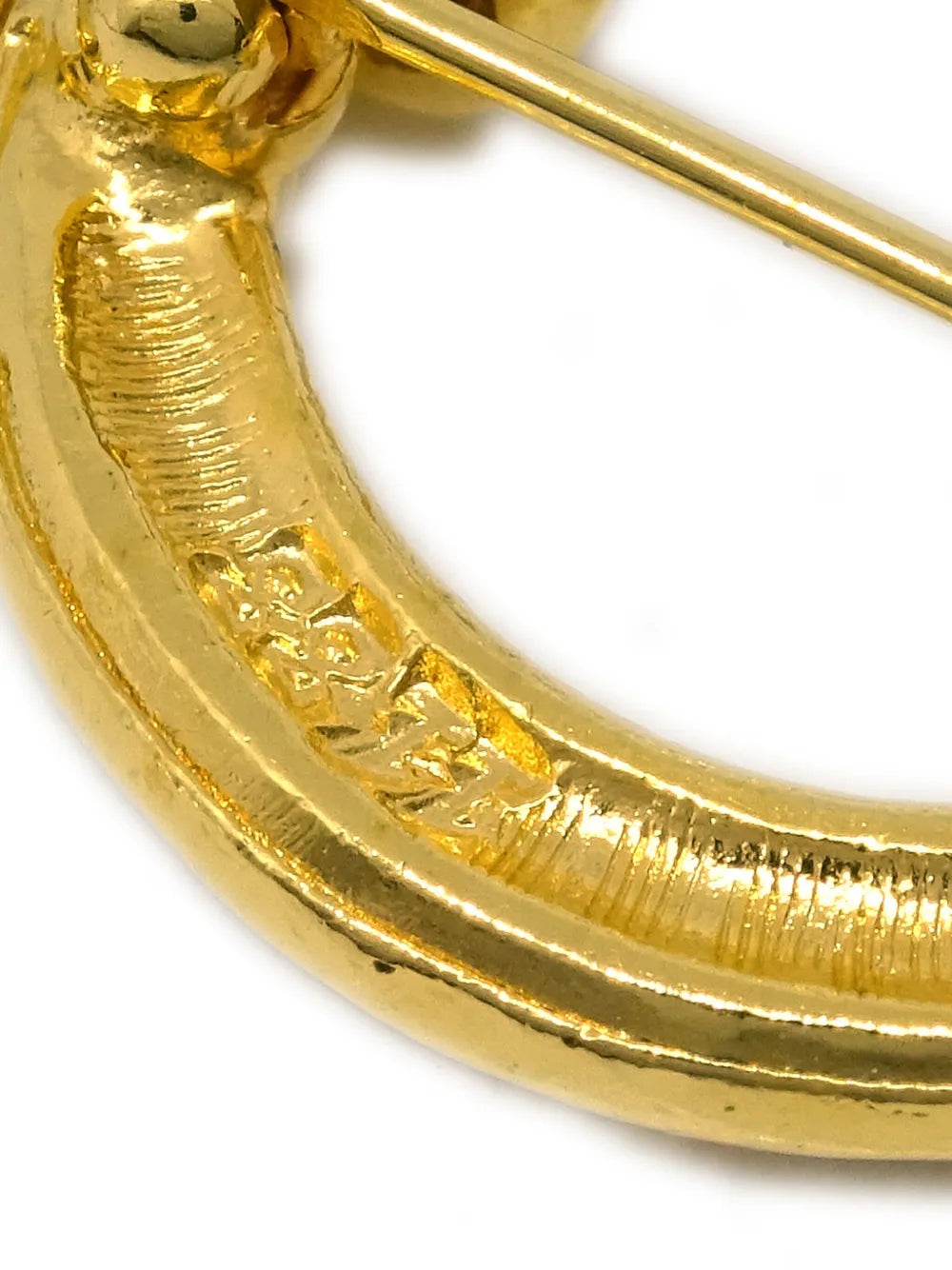 1980-1990 Rue Cambon plaque brooch