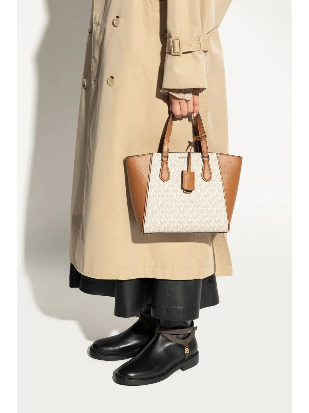 Taryn tote bag 