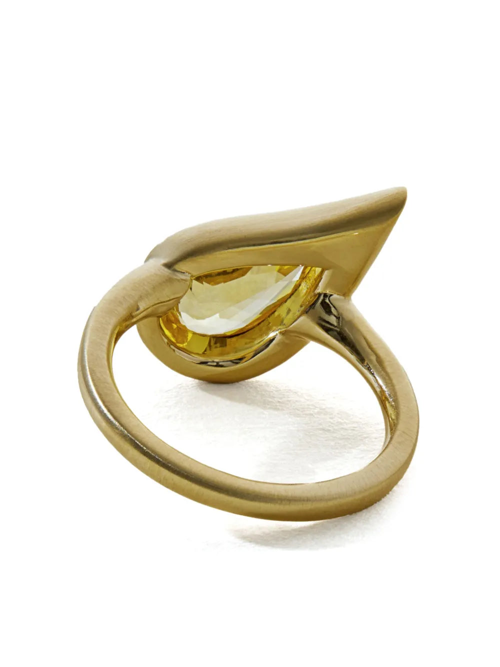 18kt yellow gold Mika sapphire pinky ring