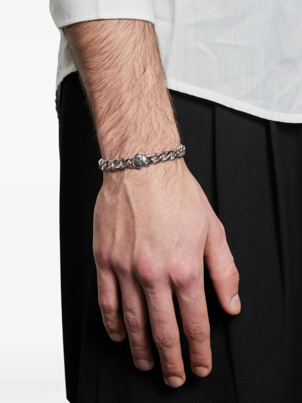 logo-engraved bracelet