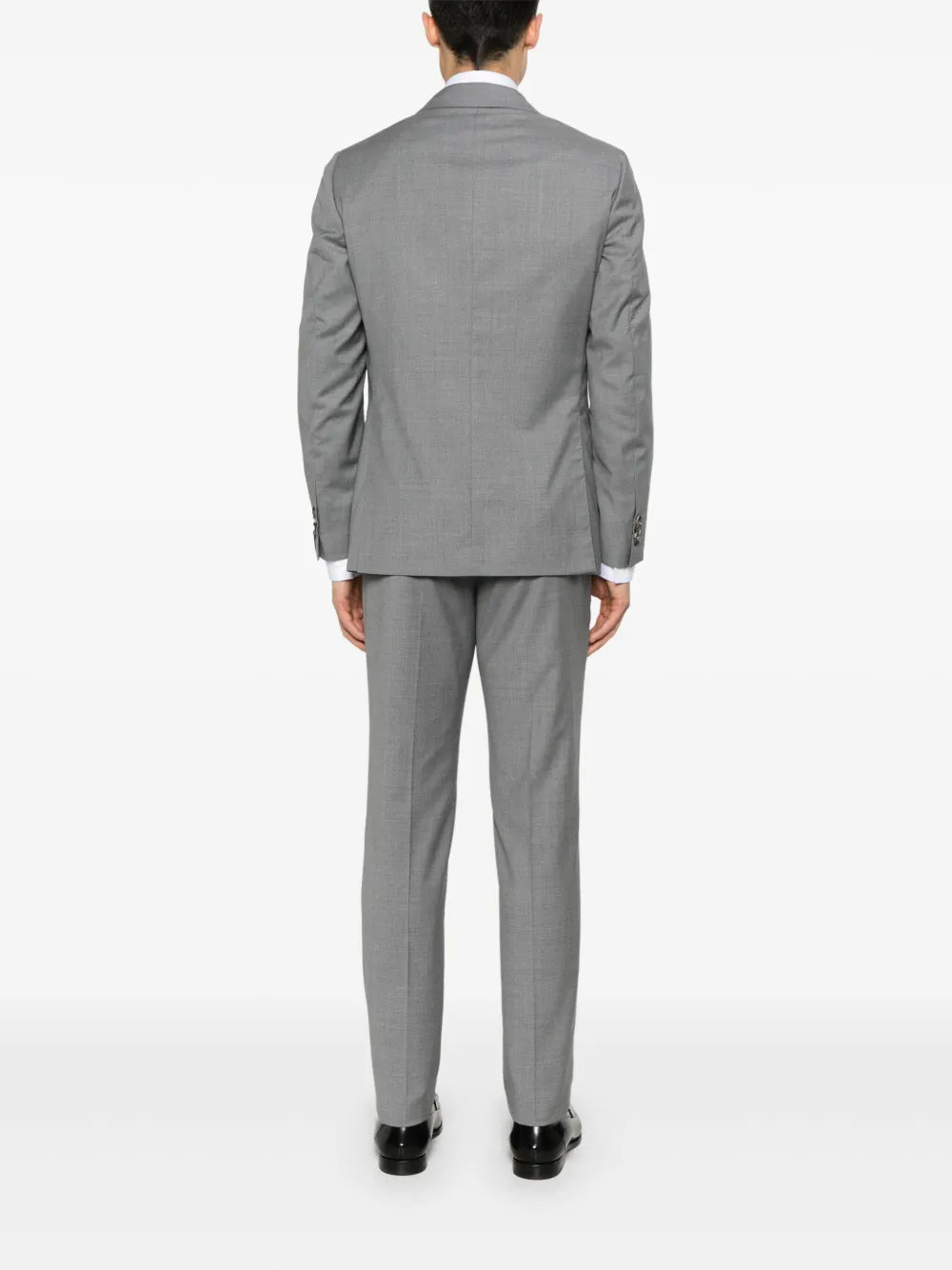 Norma suit