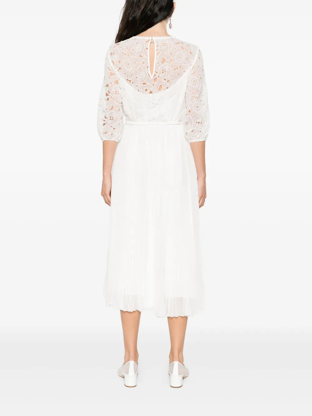 floral-embroidered pleated dress