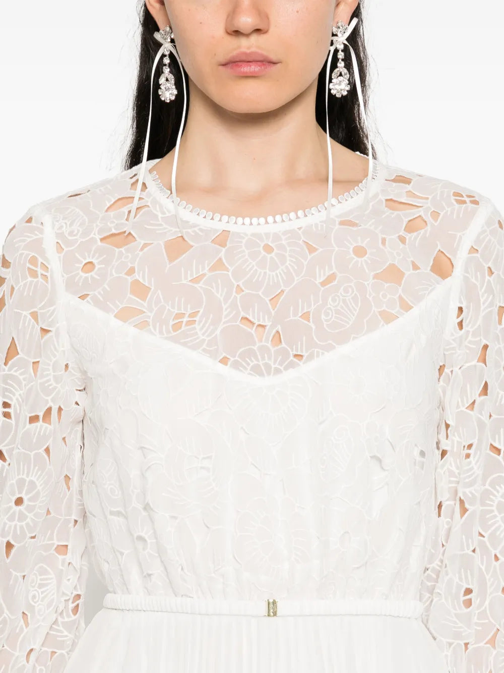 floral-embroidered pleated dress
