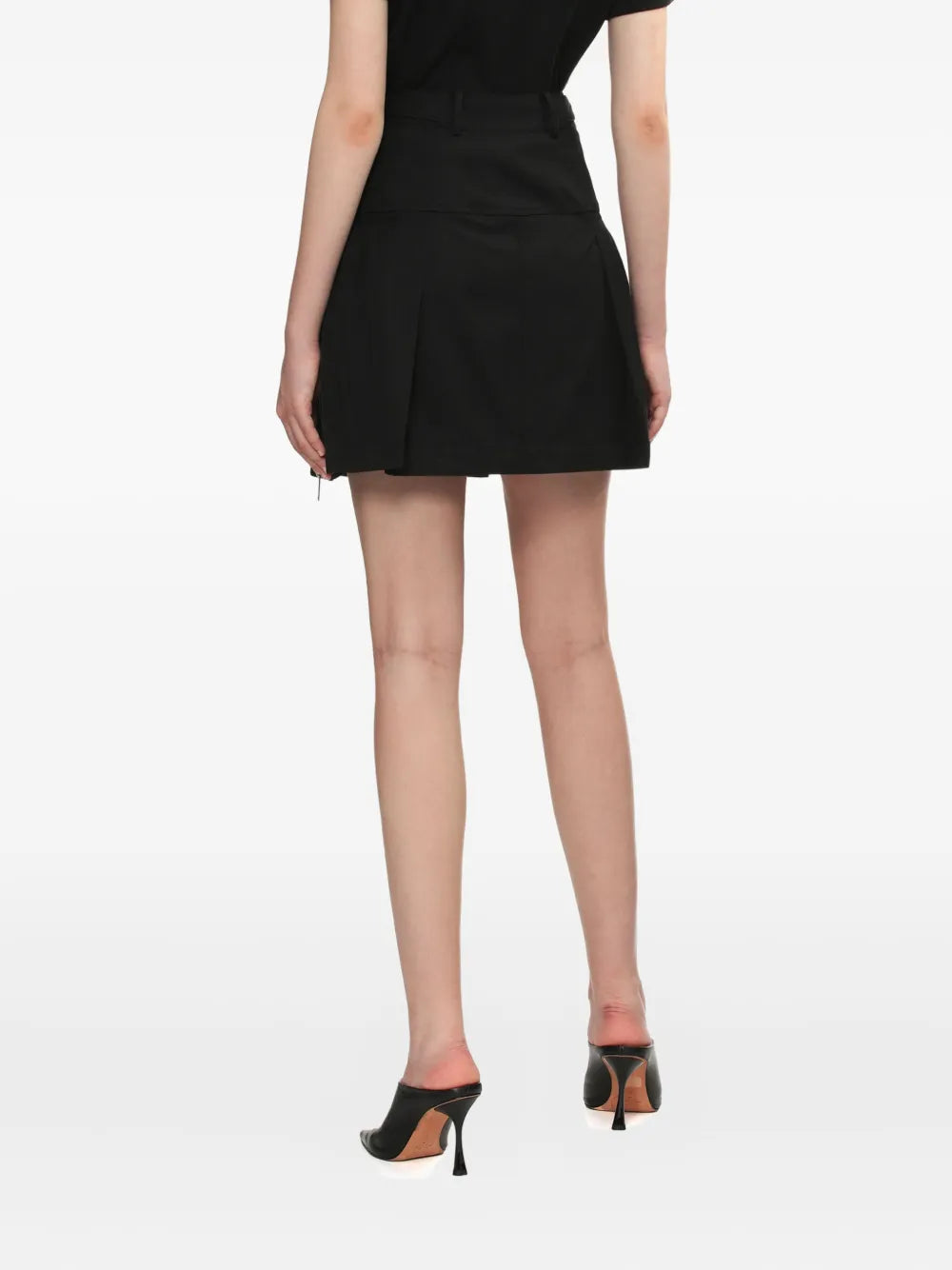 pleated zip-detail skirt
