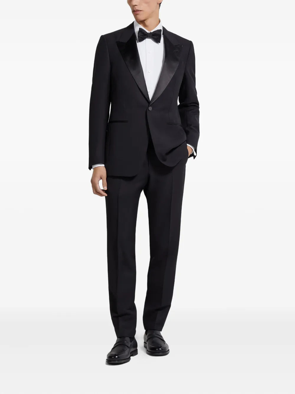 Centoventimila suit