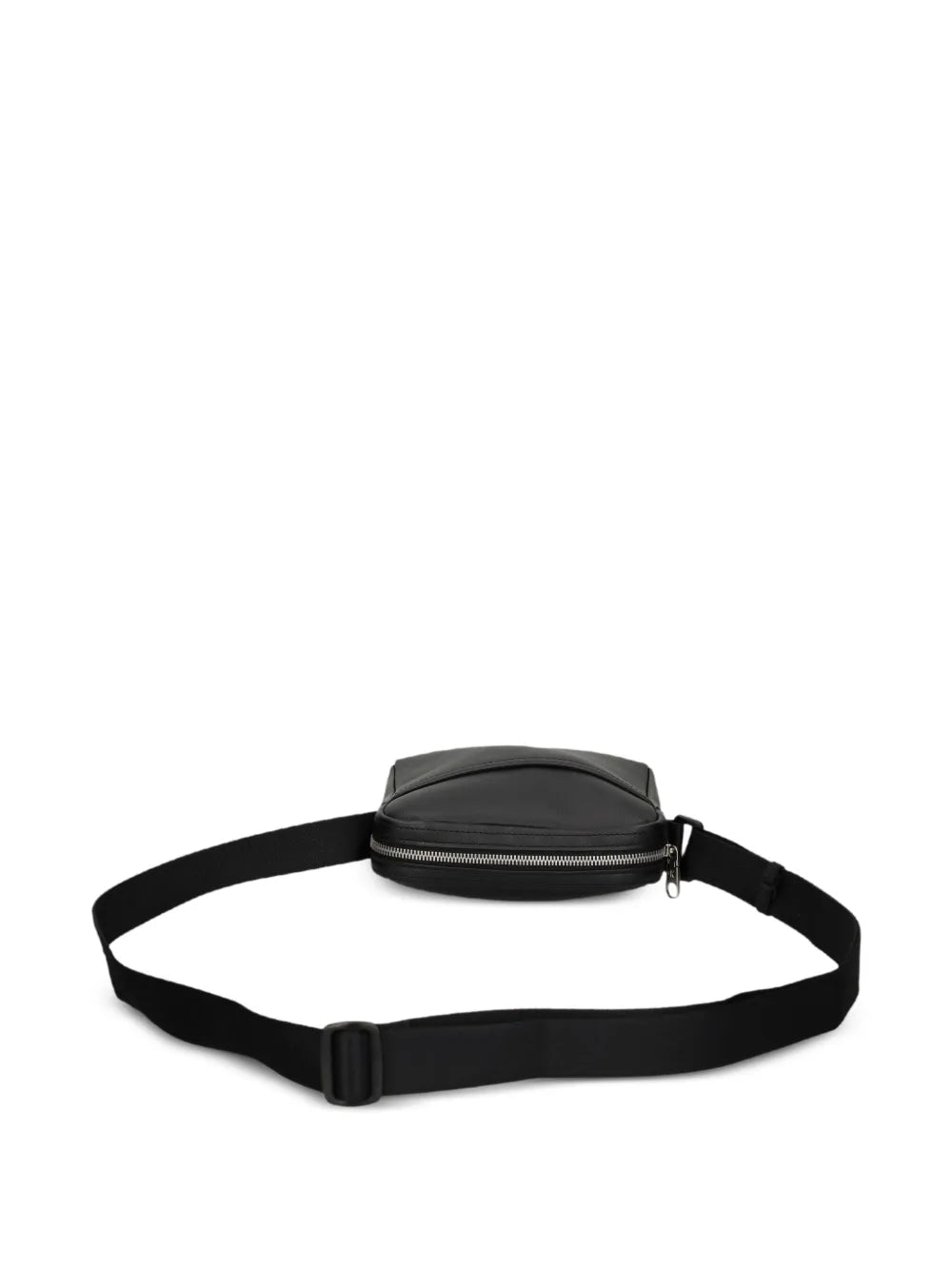 zip-fastening shoulder bag