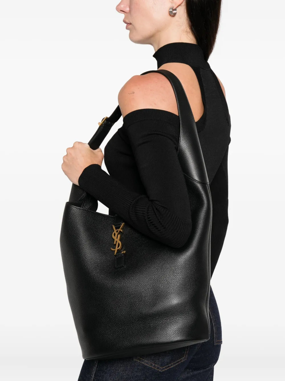 logo-plaque shoulder bag