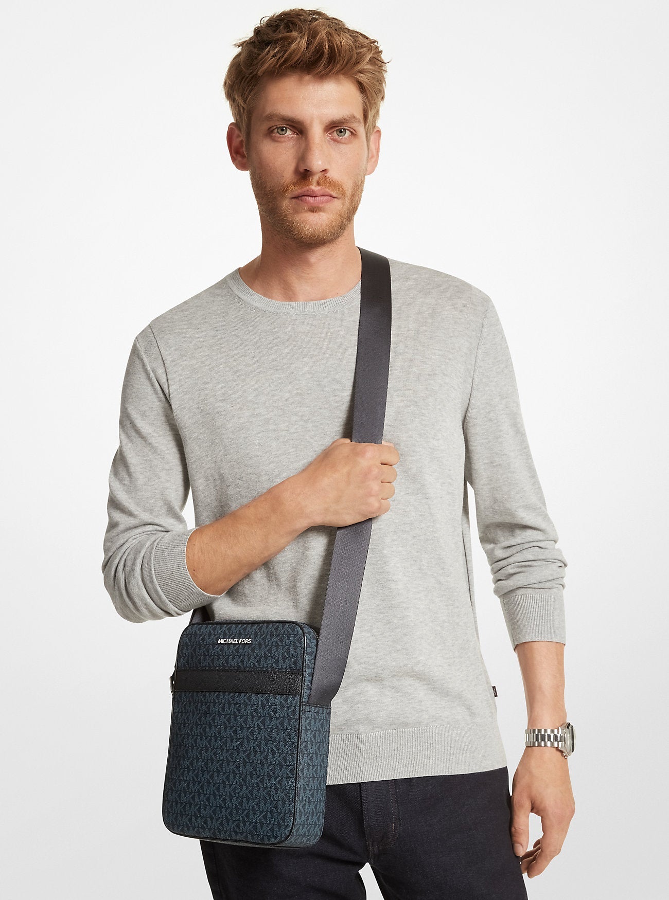 Michael Kors Cooper Signature Logo Flight Bag Admrl-Plblue
