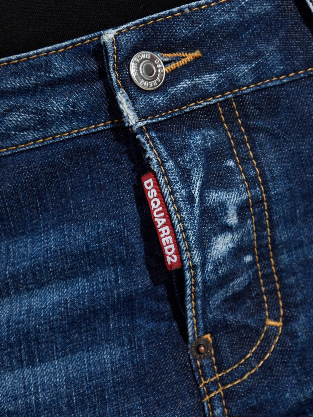 Cool Girl distressed jeans