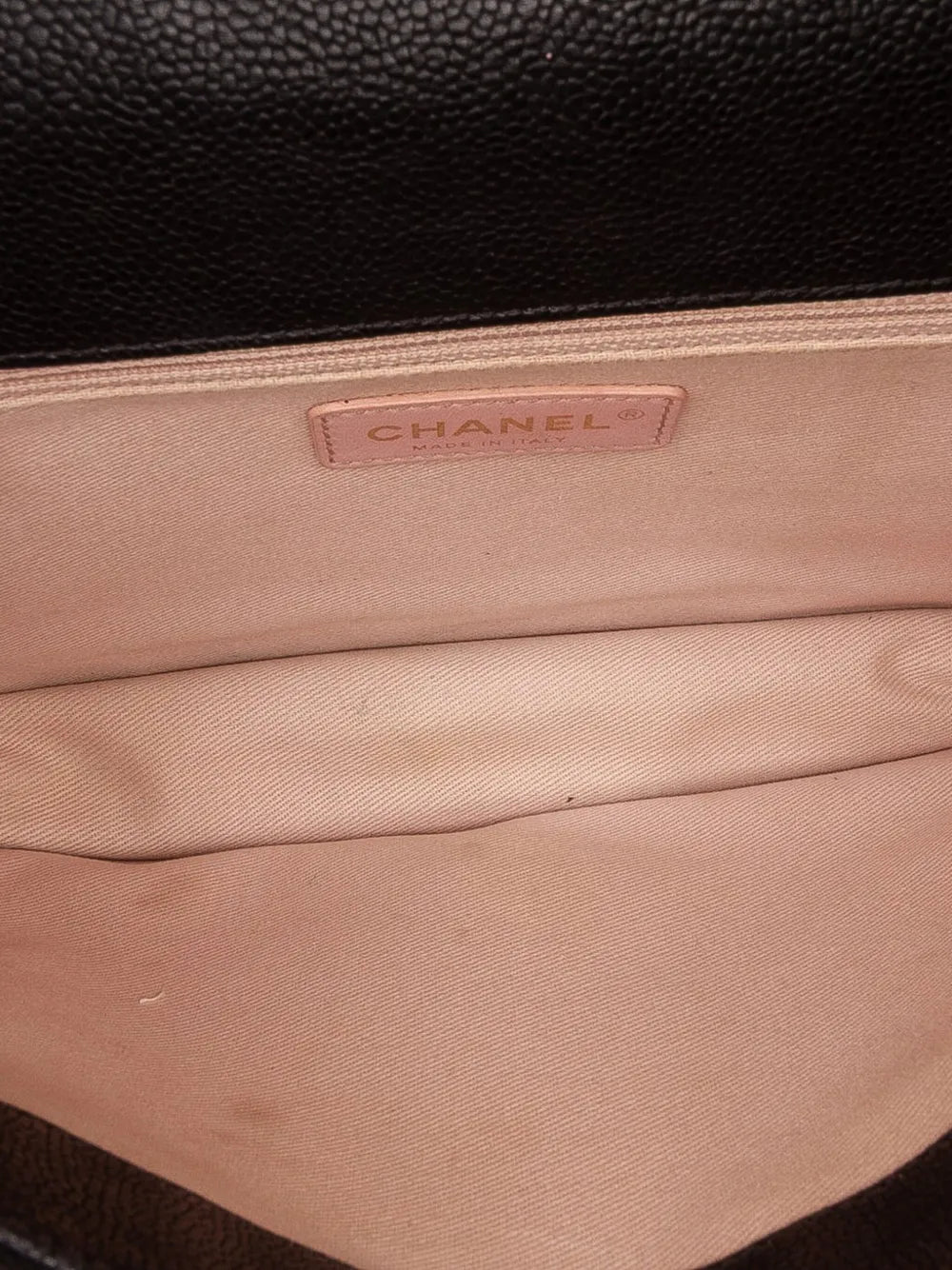 2016-2017 Paris Cuba Medium Caviar Thread Around Flap crossbody bag