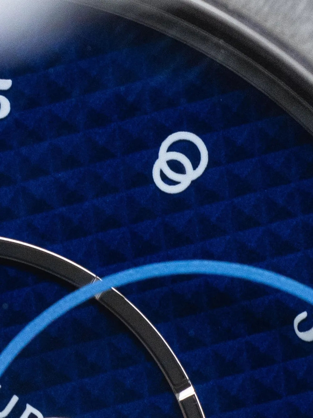 Ecce Smalt 39mm