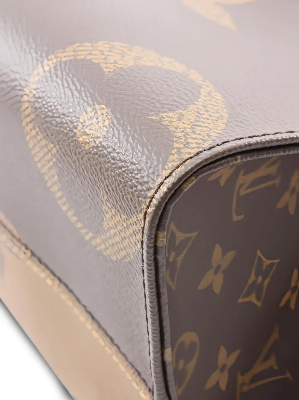 2021 On-the-go MM Monogram reverse tote bag