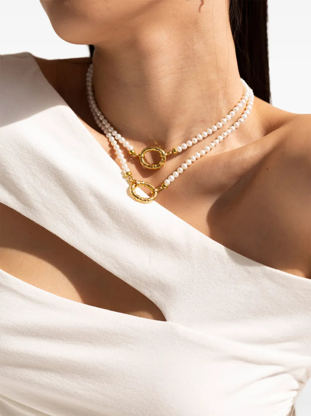 Odyssey pearl necklace