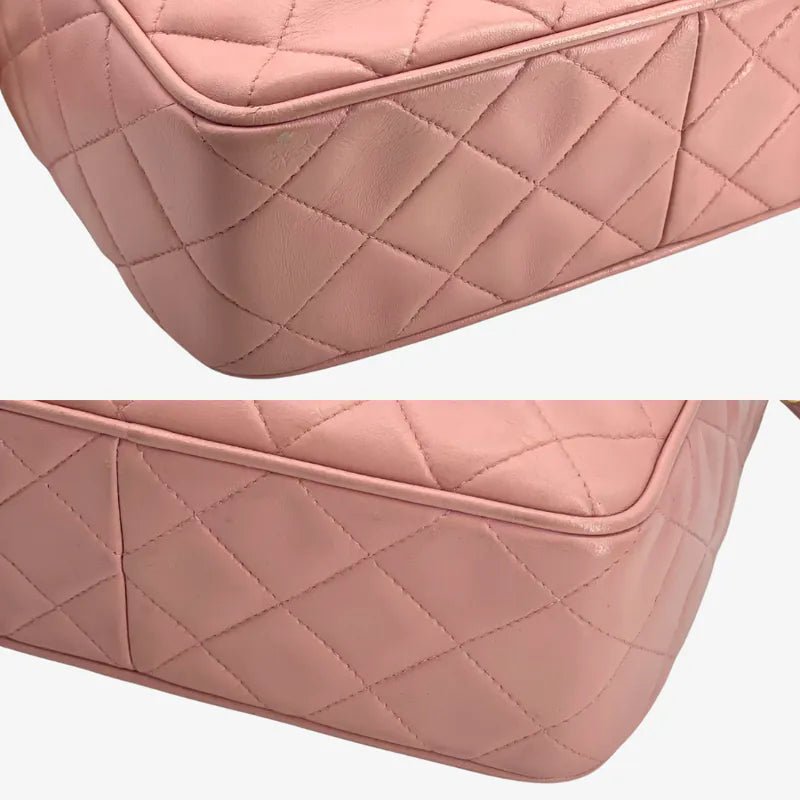 C566 - CHANEL Vintage Pink Lambskin Camera Bag