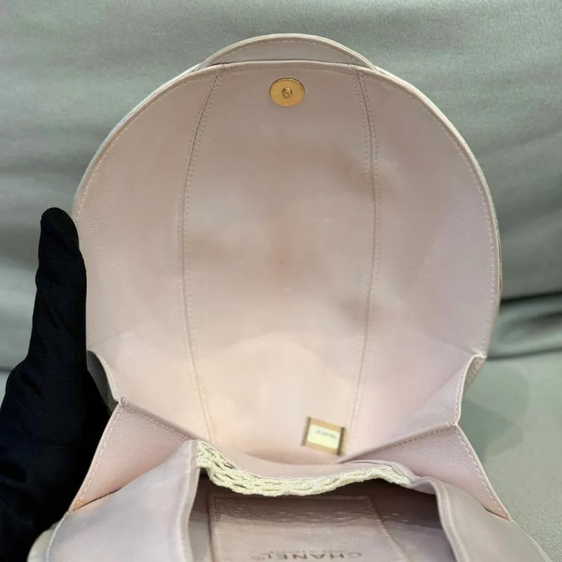 C531 - CHANEL Vintage Pale Pink Calfskin Camellia Wristlet Evening Bag