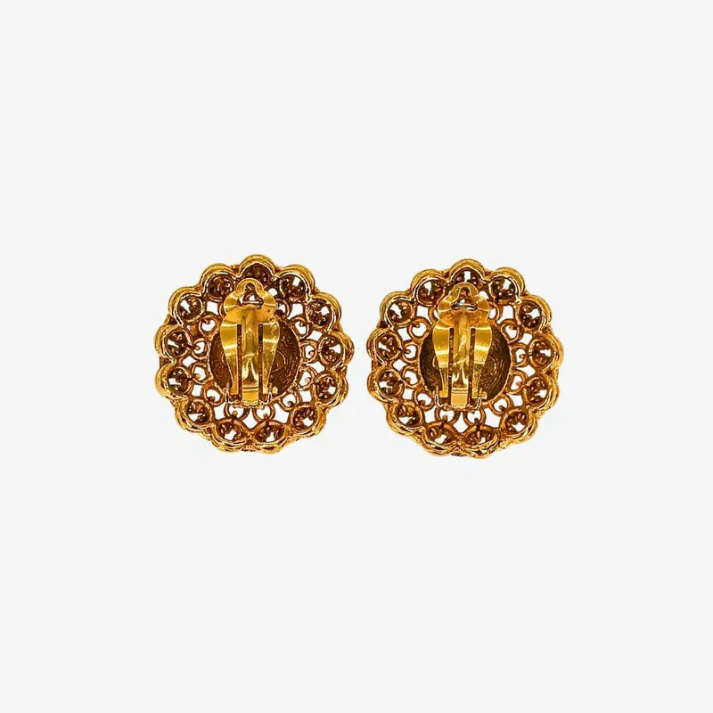 RC324 - CHANEL Vintage Round Gold Plated Clip-On Earrings