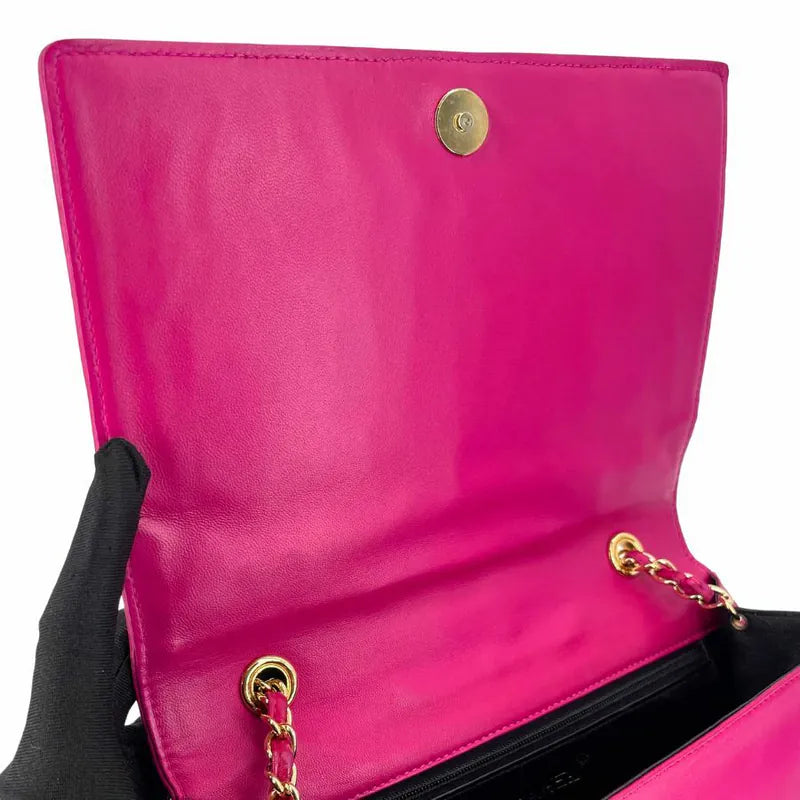 RB637 - CHANEL Vintage Pink Lambskin Quilted Flap Bag