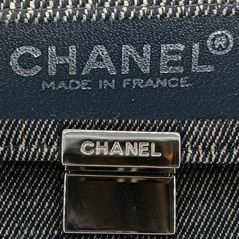 JU391 - CHANEL Vintage Black Denim Chocolate Bar Flap Bag