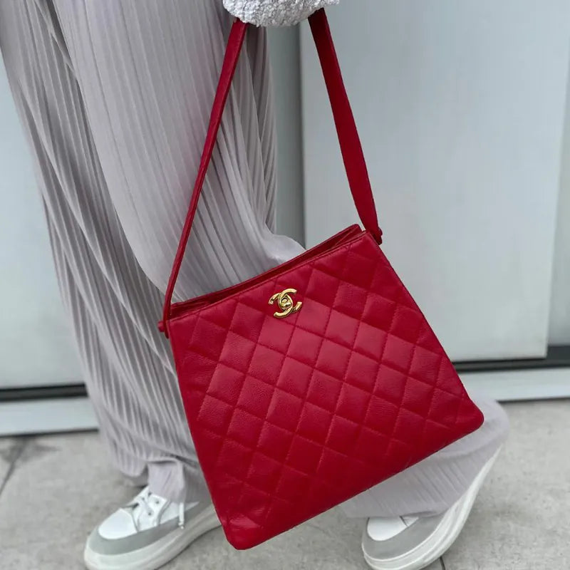 C476 - CHANEL Vintage Red Caviar Leather Double Side Shoulder Bag