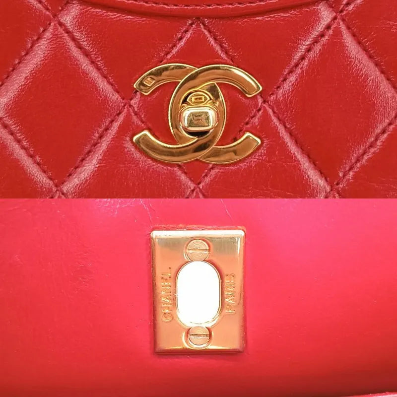 RA527 - CHANEL Vintage Red Lambskin Quilted 31 Tote Bag