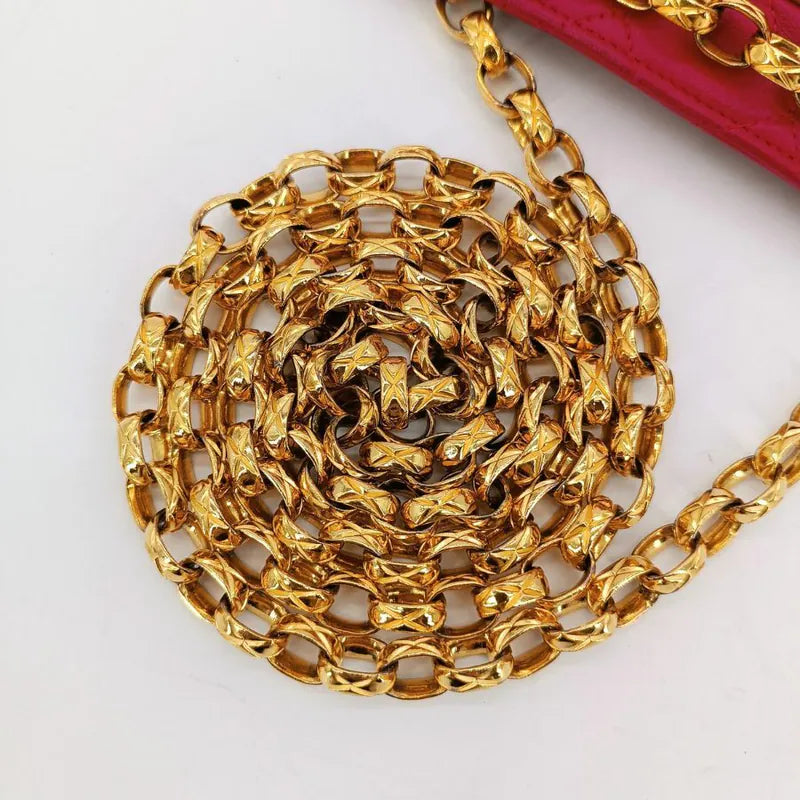 RA627 - CHANEL Vintage Pink Lambskin Gold Chain Flap Bag
