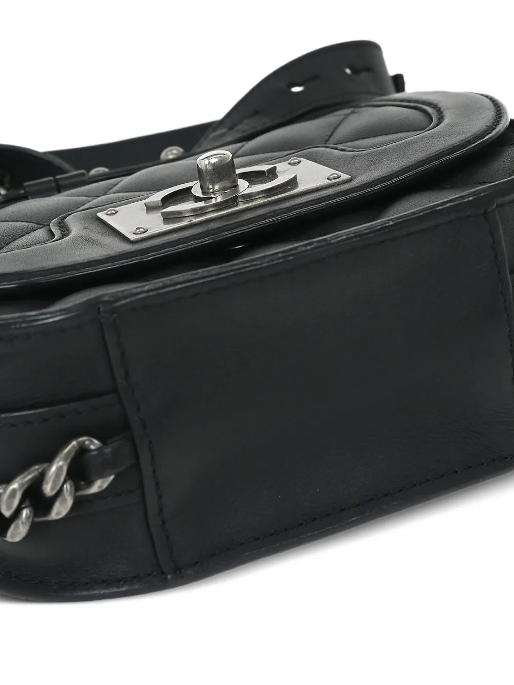 2015-2016 quilted shoulder bag