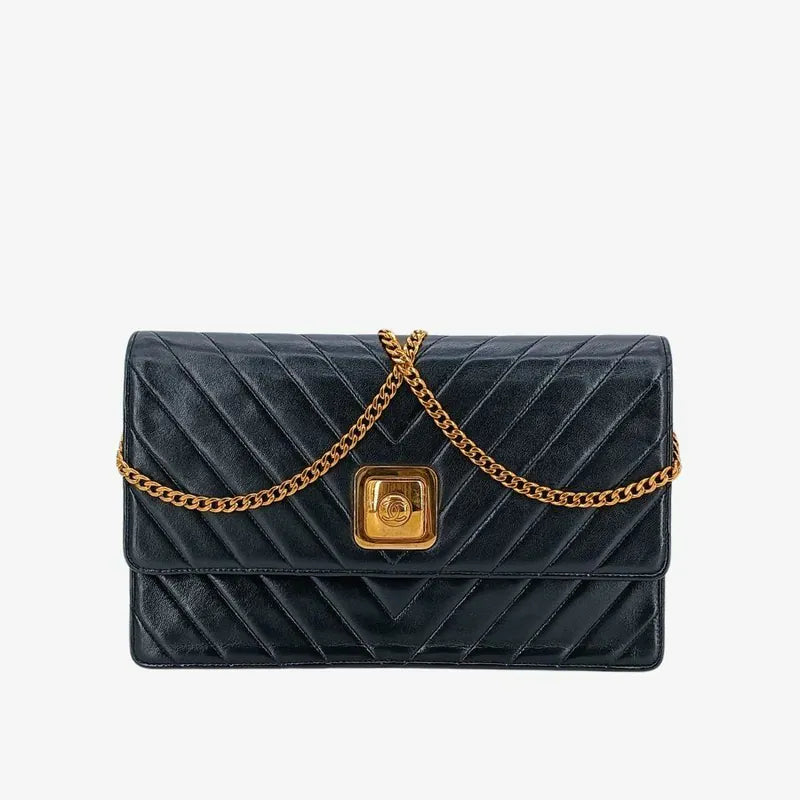 RA595 - CHANEL Vintage Green Lambskin Crystal Embellished Flap Bag