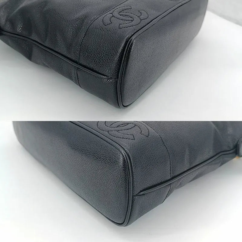 RA139 - CHANEL Vintage Black Caviar Leather 6CC Embossed Logo Tote Bag