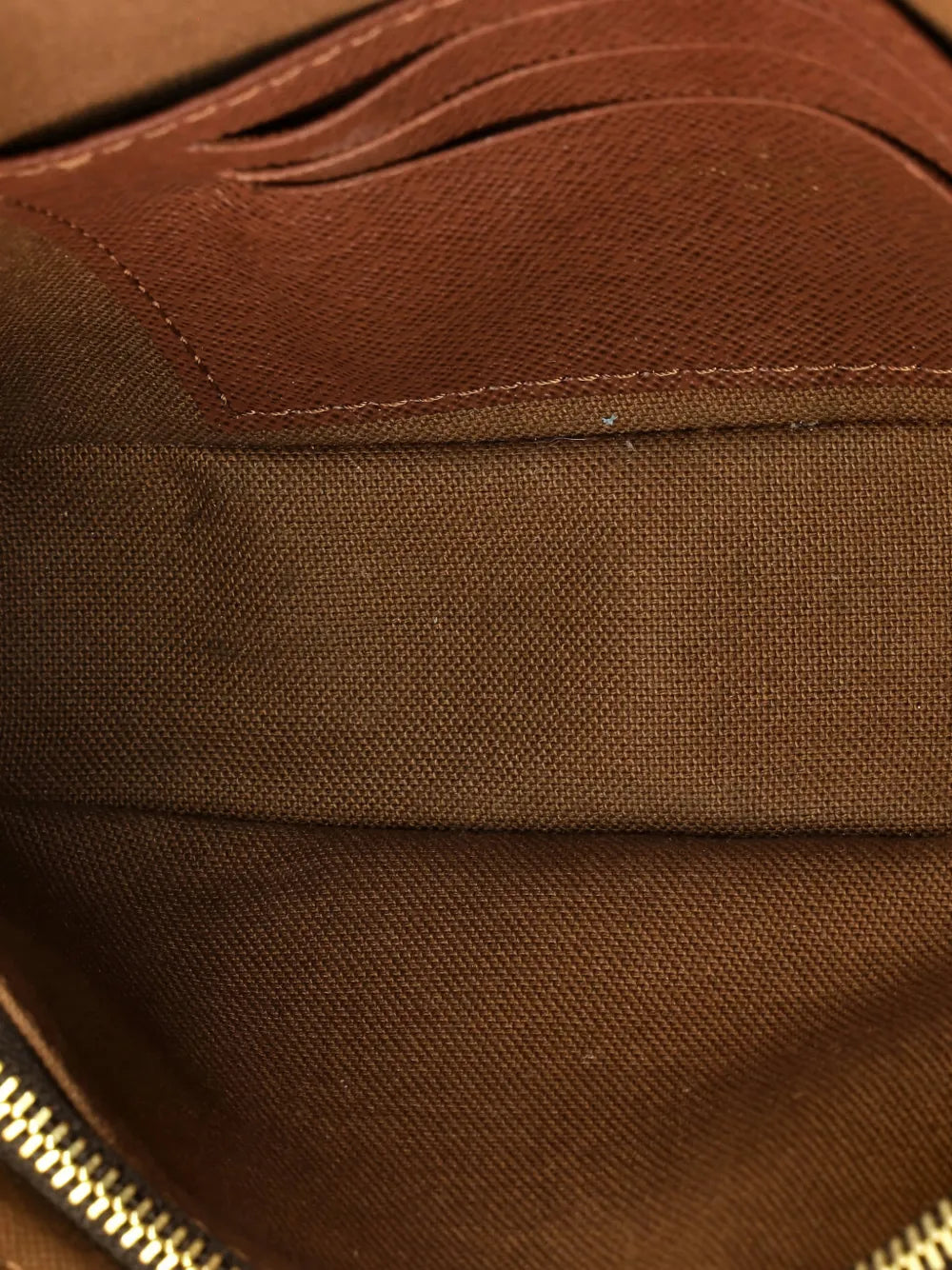 Ivy Wallet on Chain Monogram Canvas shoulder bag