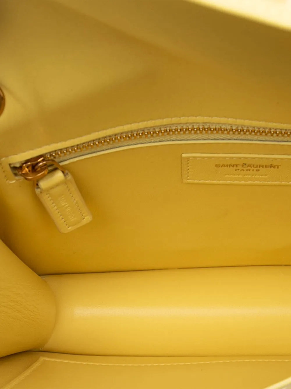 2020 Leather Carre crossbody bag