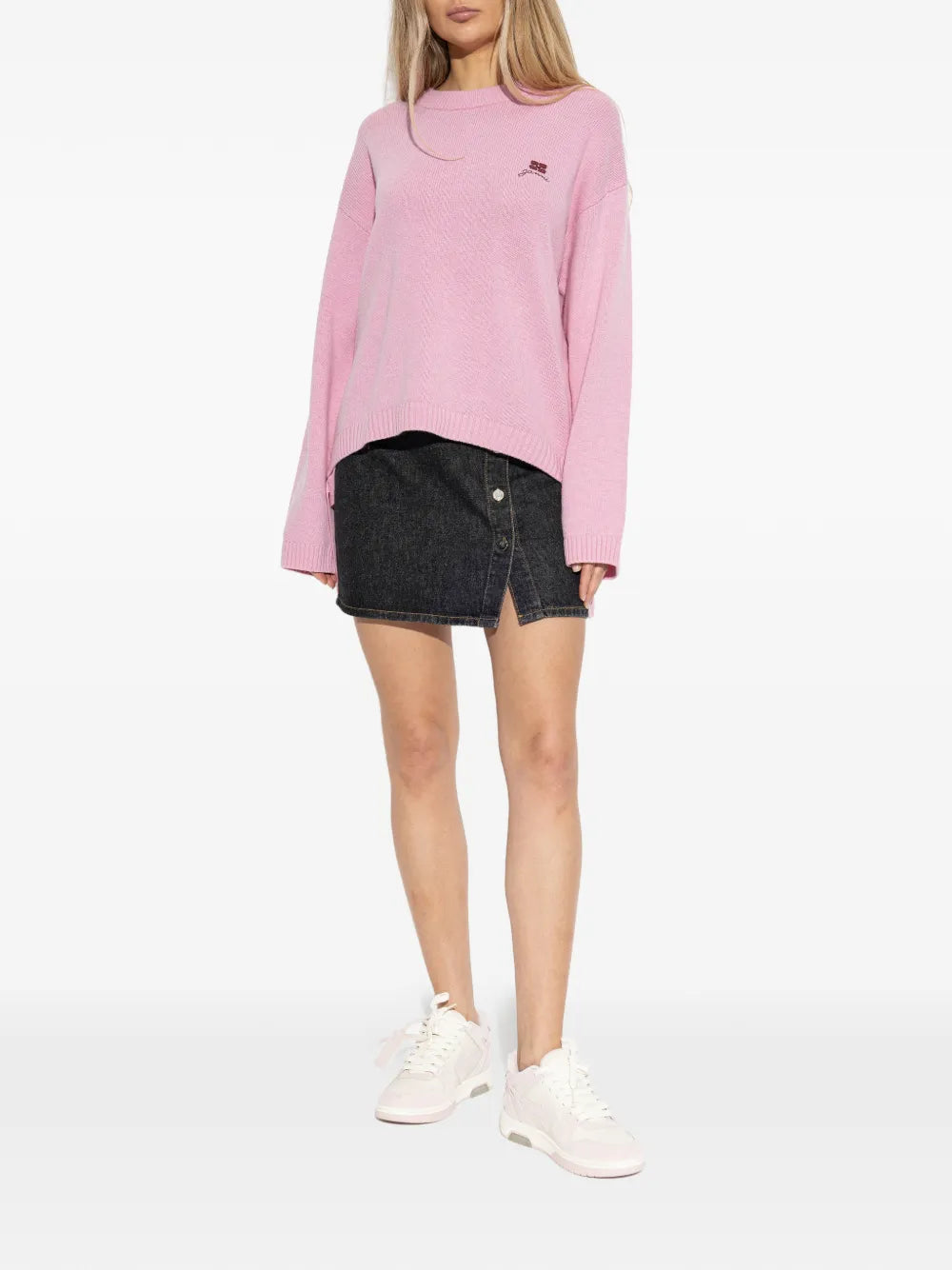 button-fastening mini denim skirt
