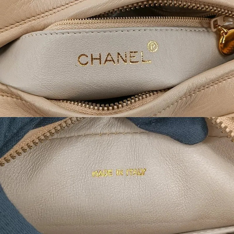 JT248 - CHANEL Vintage Beige Lambskin Tassels Gold Chain Camera Bag
