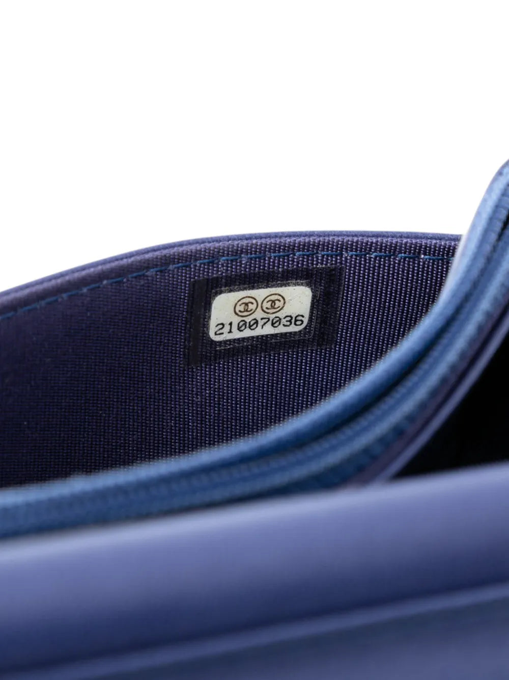 2015-2016 Ombre Lambskin Degrade Wallet On Chain crossbody bag