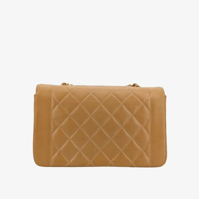 JS328 - CHANEL Vintage Beige Lambskin 25cm Diana Flap Bag