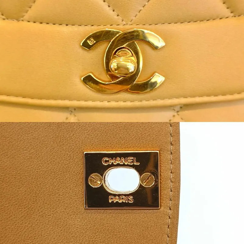 JS328 - CHANEL Vintage Beige Lambskin 25cm Diana Flap Bag