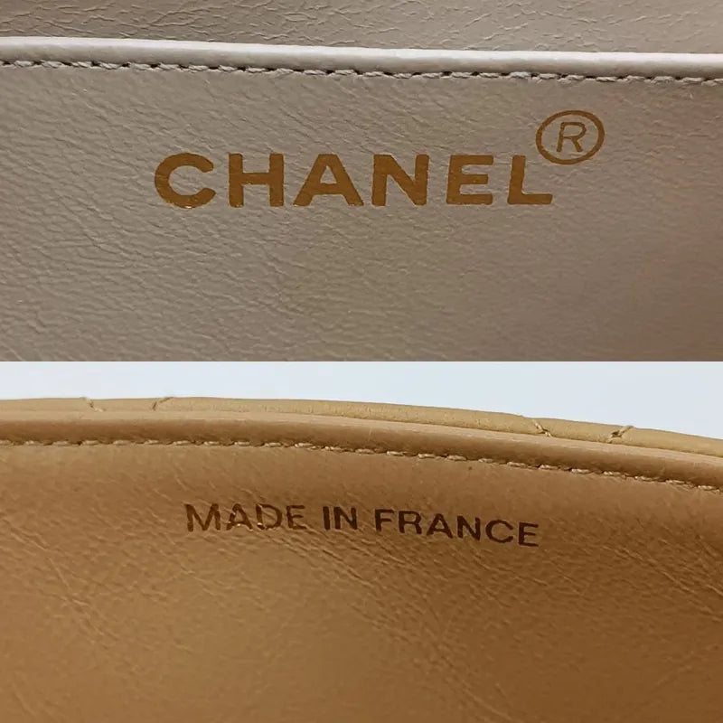 JS328 - CHANEL Vintage Beige Lambskin 25cm Diana Flap Bag