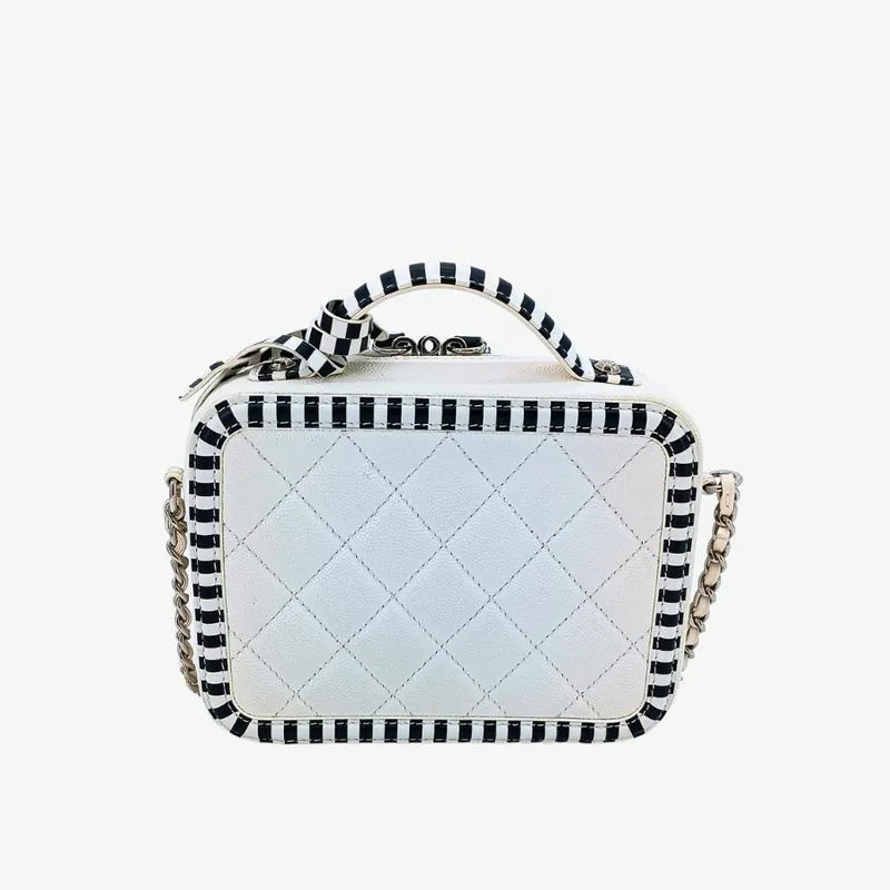 JAH168 - CHANEL Bicolor White/Black Caviar Leather Vanity Case Bag